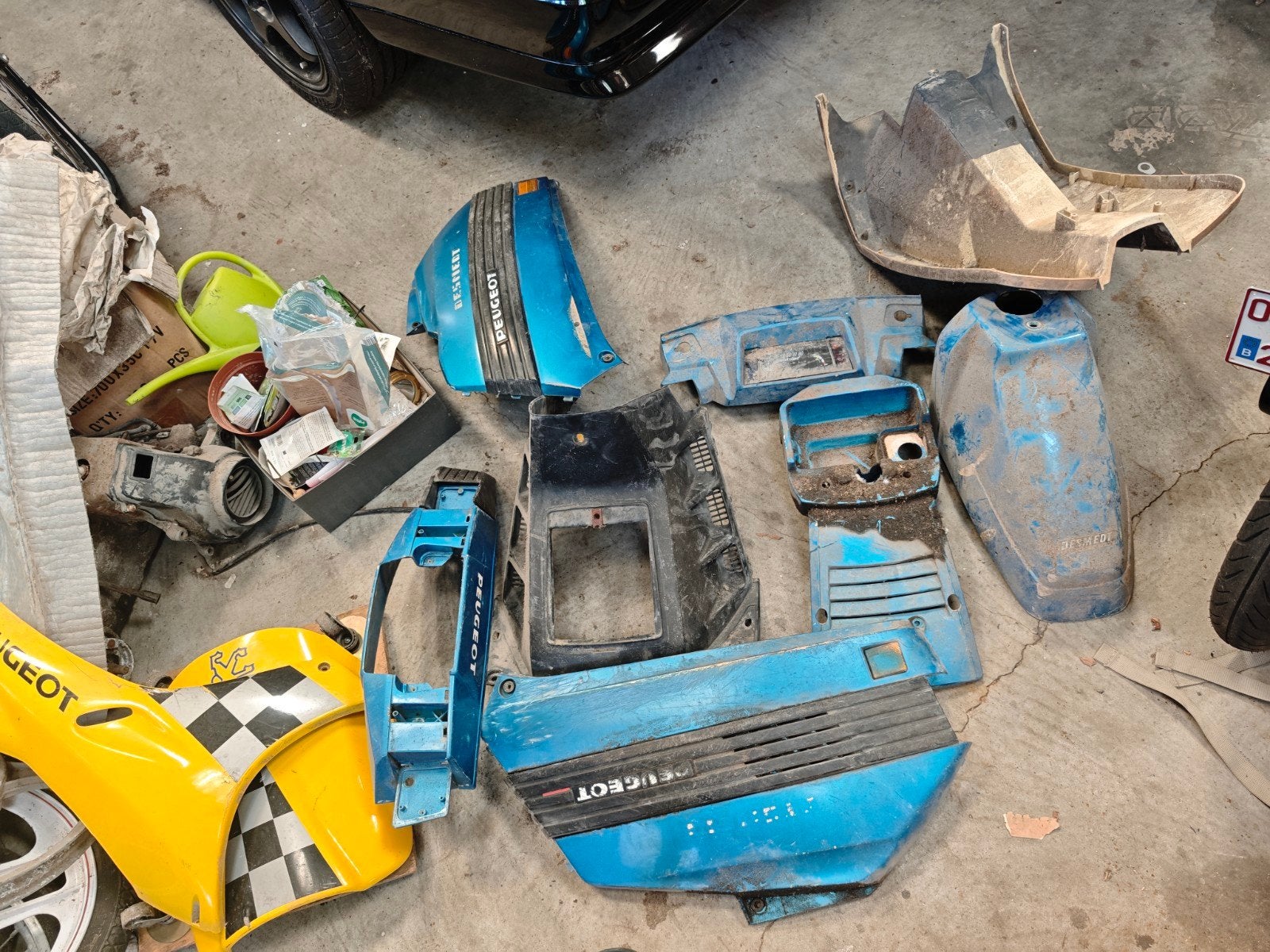 Peugeot sc kappen en motorblok, Ophalen