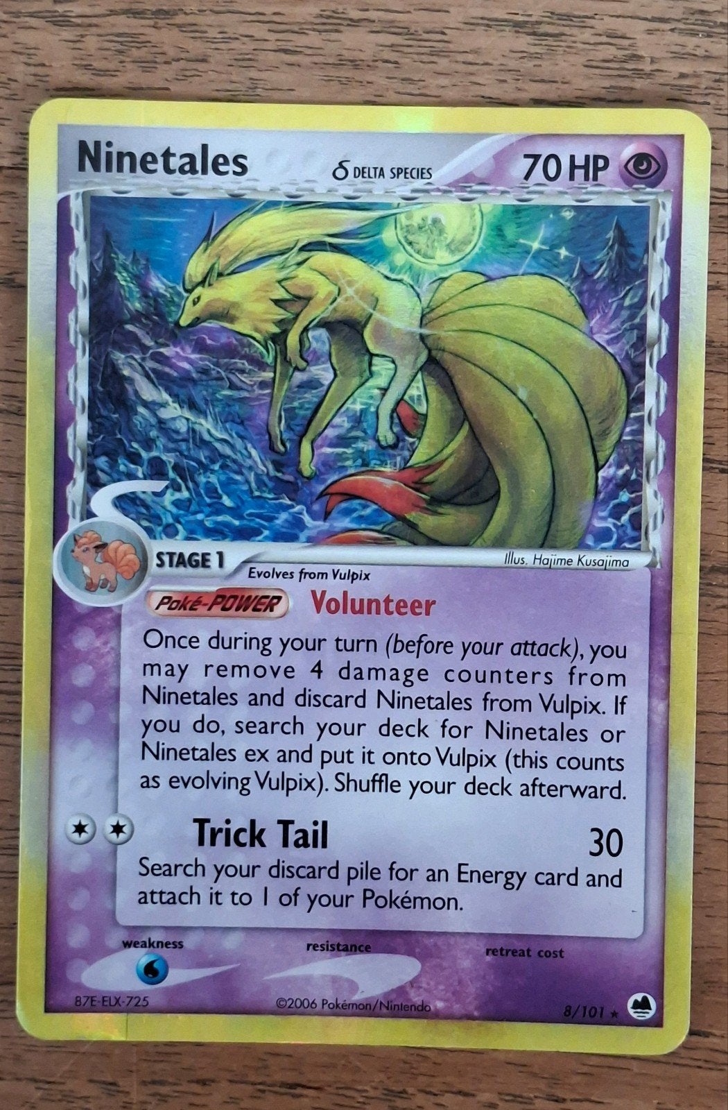 Ninetales #8 Delta Species 2006 Dragon Frontiers., Hobby en Vrije tijd, Ophalen of Verzenden