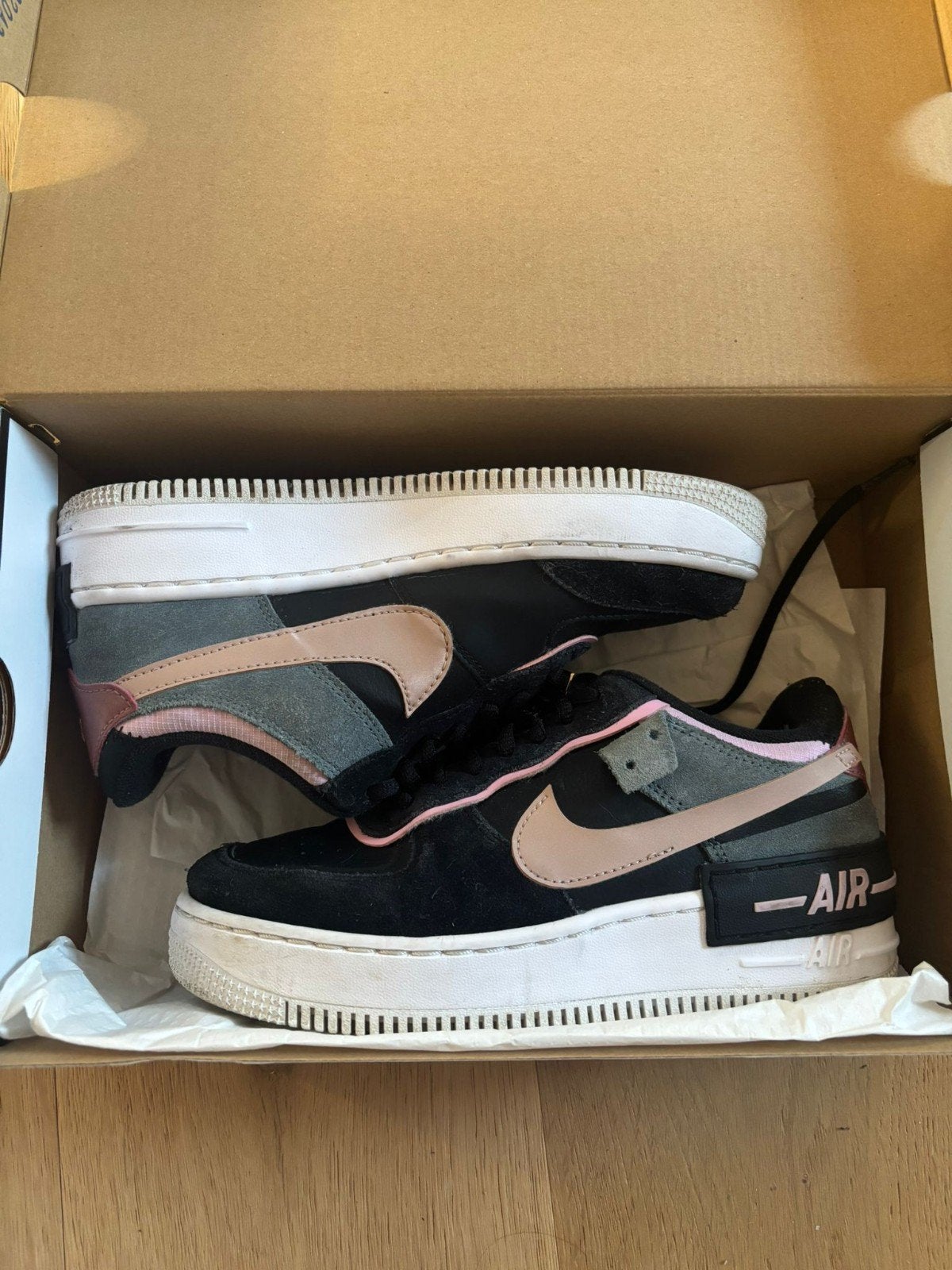 Air Force 1 Shadow RTL 36, Autres couleurs, Sneakers et Baskets, Nike, Enlèvement