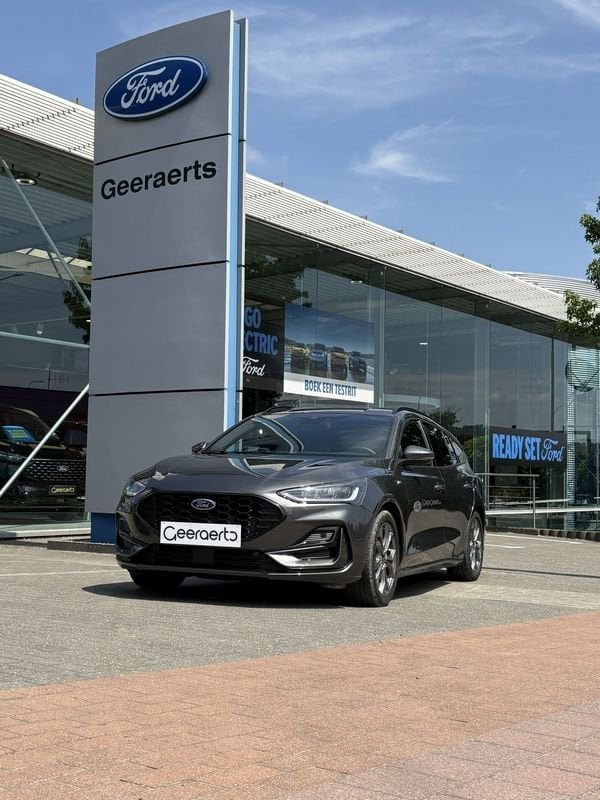 Ford Focus EcoBoost mHEV ST-Line, Auto's, Ford, Gebruikt, Zwart, Leder en Stof, Bedrijf