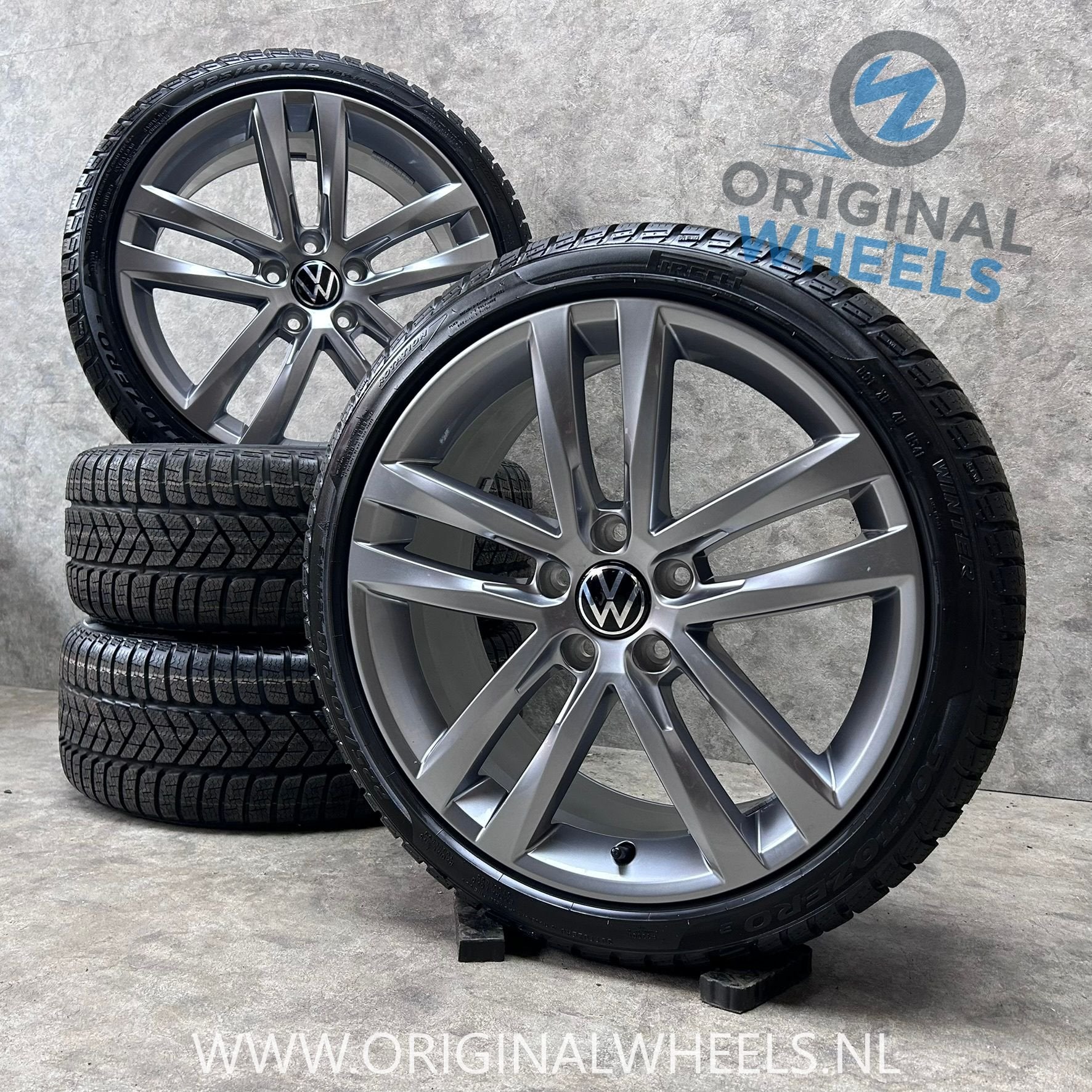 18 inch originele Salvador velgen + winterbanden VW Golf, 18 inch, Gebruikt, -, -