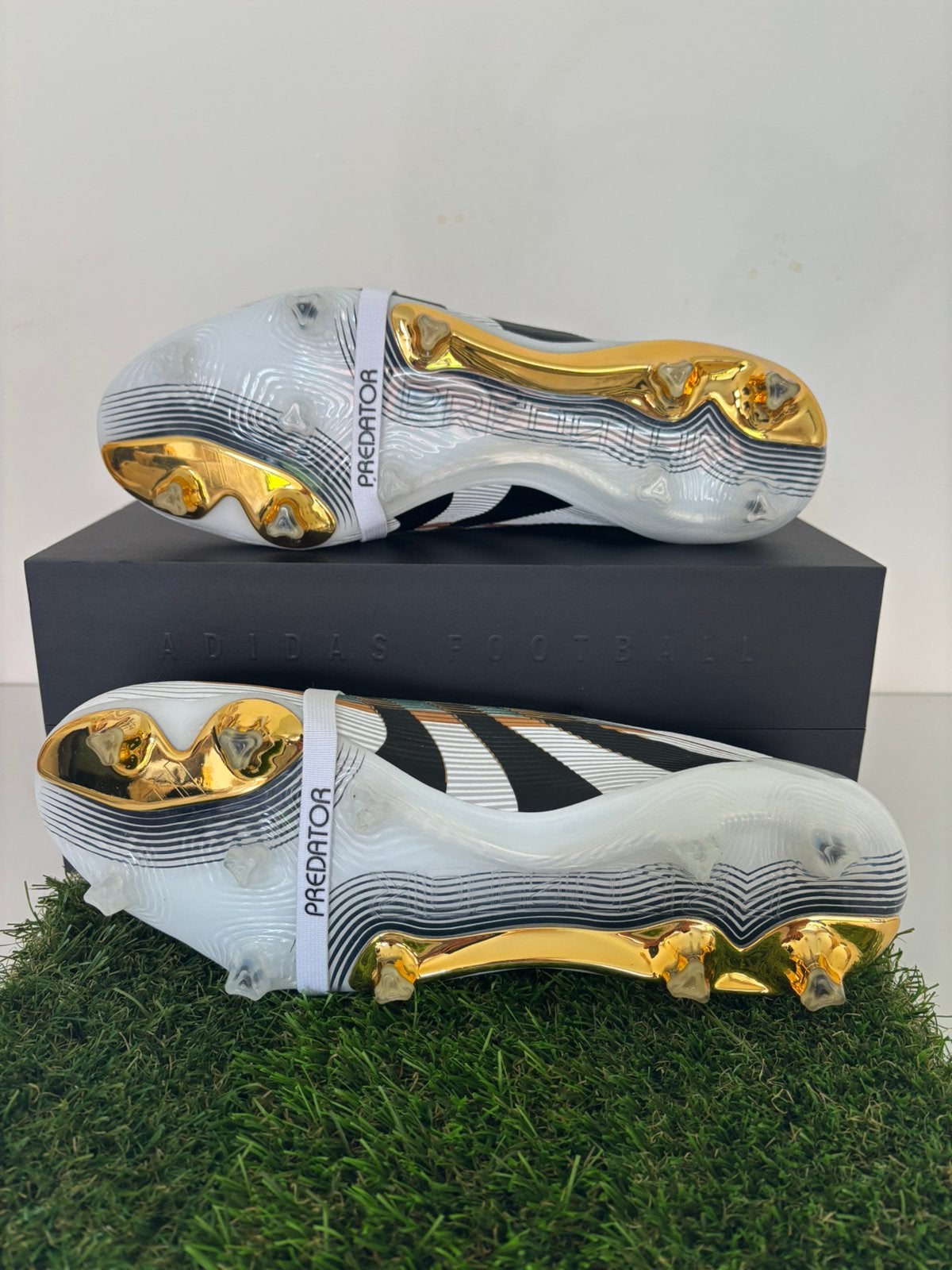 Adidas Predator Élite, Sports & Fitness, Enlèvement ou Envoi, Neuf, Chaussures