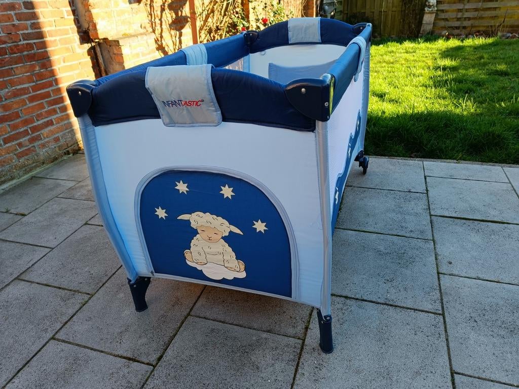 Luxe reisbedje infantastic, Ophalen