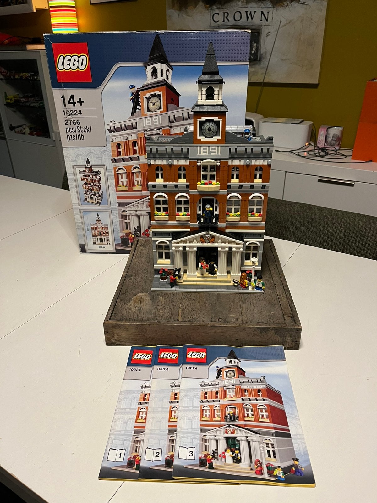 Lego 10224 Town Hall, Ophalen, Lego, Zo goed als nieuw, Compleet