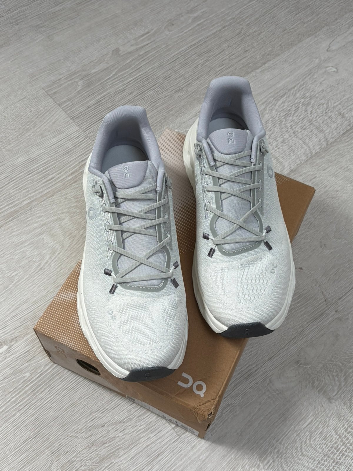 On Cloudtilt, Vêtements | Hommes, Chaussures, Comme neuf, Blanc, Baskets, Envoi
