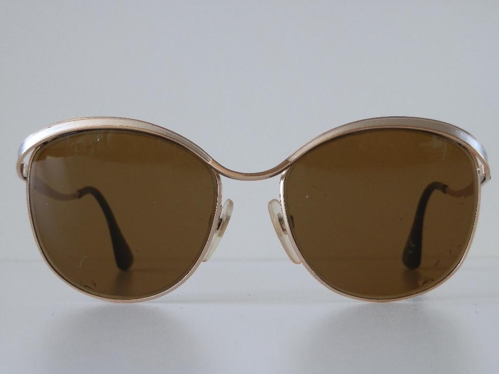 Lunettes de soleil Rodenstock Rétro., Autres marques, Enlèvement ou Envoi, Autres couleurs, Comme neuf