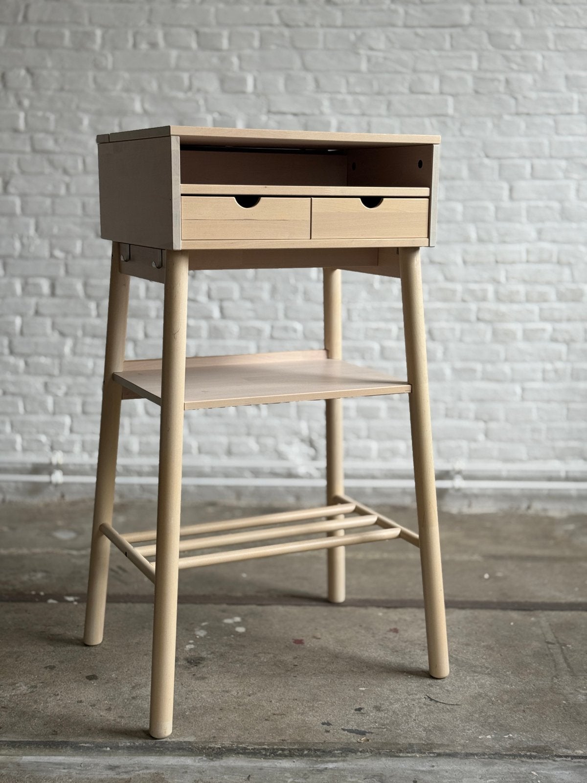 IKEA KNOTTEN standing desk – berkenhout, Huis en Inrichting, Ophalen, Zo goed als nieuw, IKEA