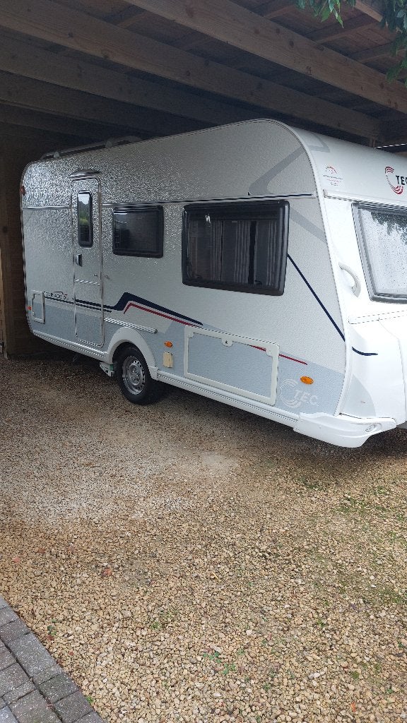 TEC caravan 400DB, Standaardzit, T.E.C., Particulier, Dwarsbed
