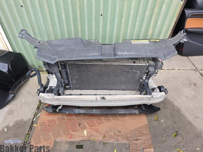 Panneau avant d'un Audi Q5, -, -, 3 mois de garantie, Audi