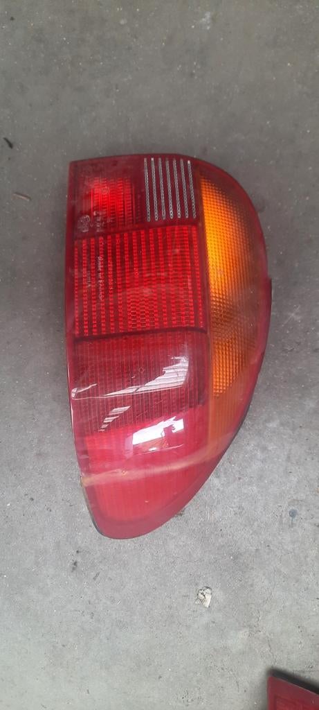 Ford mondeo achterlicht 50/stuk, Ophalen, Ford