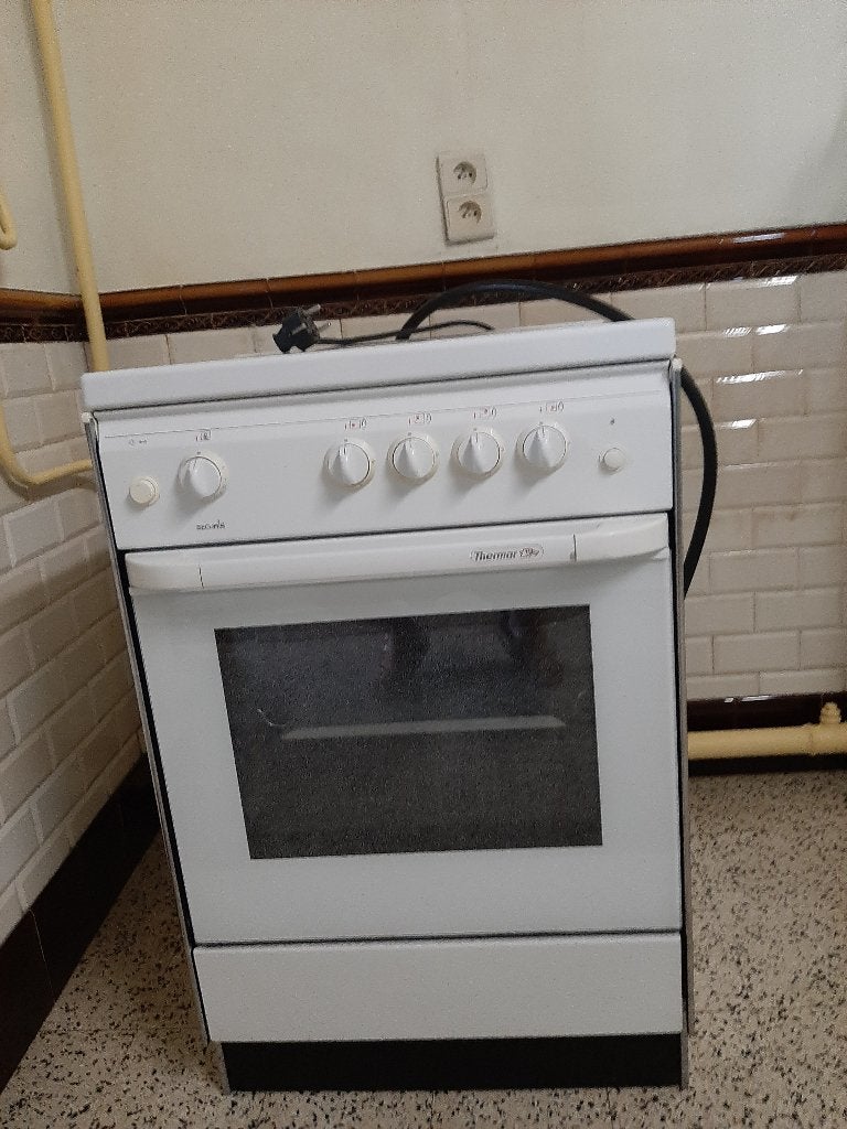 Cuisinière au gaz, Gaz, 4 zones de cuisson, Enlèvement, Utilisé