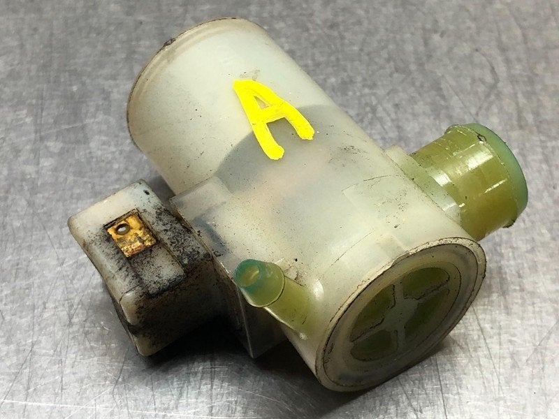LAVE-GLACE POMPE ARRIÈRE Subaru Impreza II Plus (GG), Utilisé, Subaru