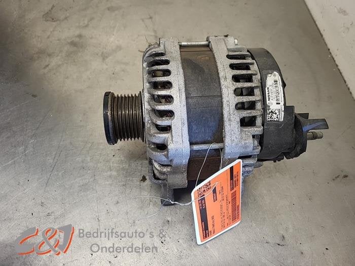 Dynamo d'un Renault Trafic, Renault, -, 3 mois de garantie, Utilisé