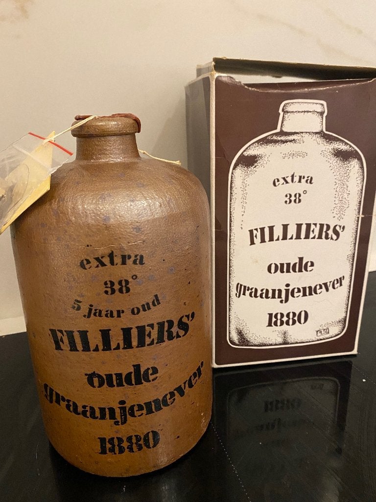 Filliers oude graanjenever, Verzamelen, Wijnen, Ophalen, Overige gebieden, Overige typen, Nieuw
