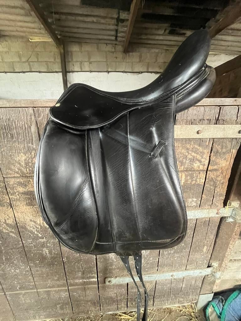 Dressuurzadel Devoucoux, Dieren en Toebehoren, Ophalen of Verzenden, Zo goed als nieuw, Dressuur