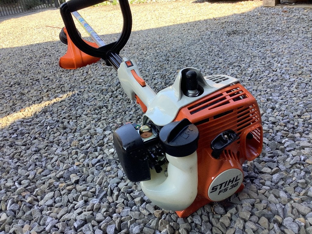 SHIL FS 38, Enlèvement, Comme neuf, Essence, STIHL