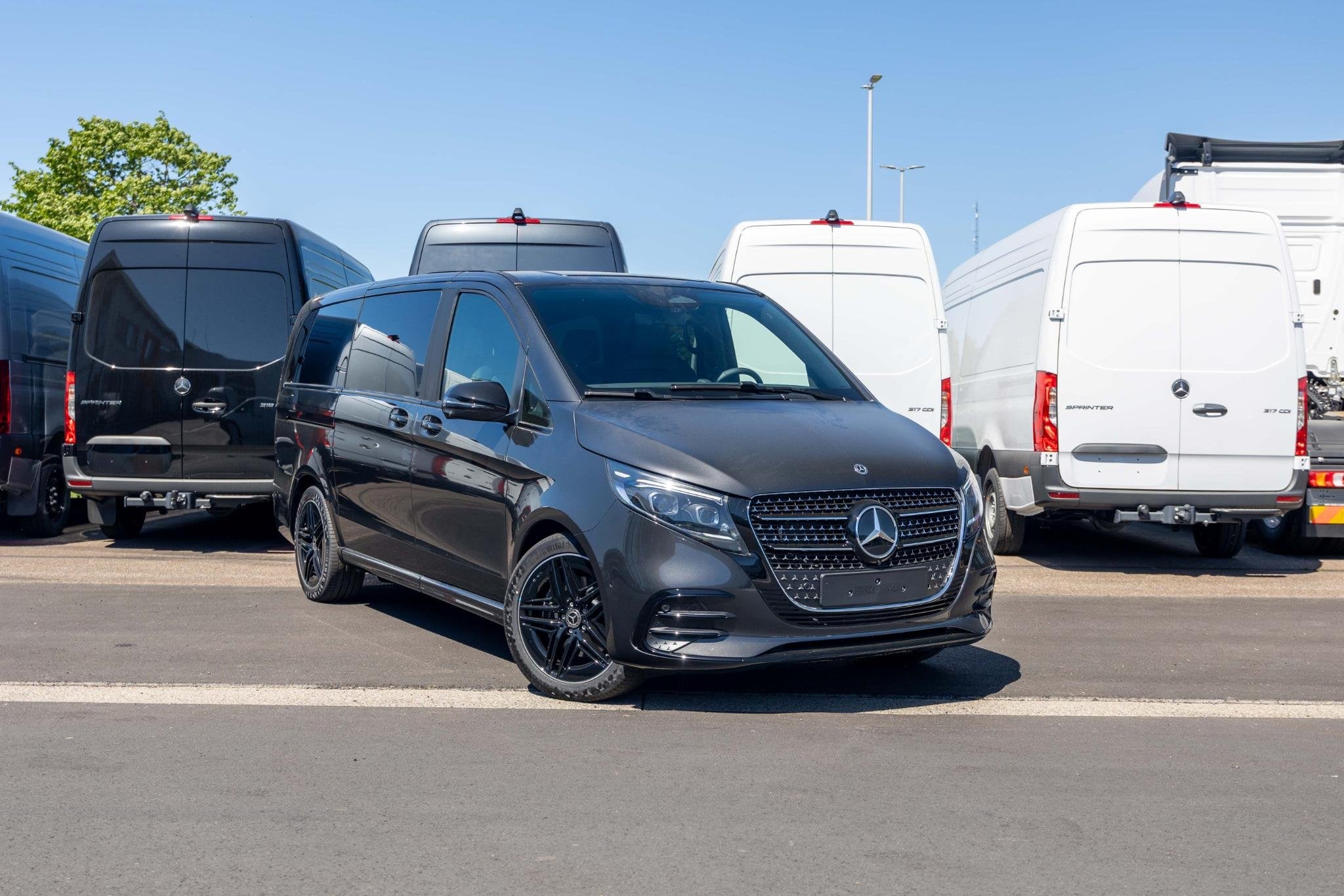 Mercedes-Benz V-Klasse V 300 d L2 Exclusive dubbele cabine, Neuf, Argent ou Gris, Entreprise, 2500 kg