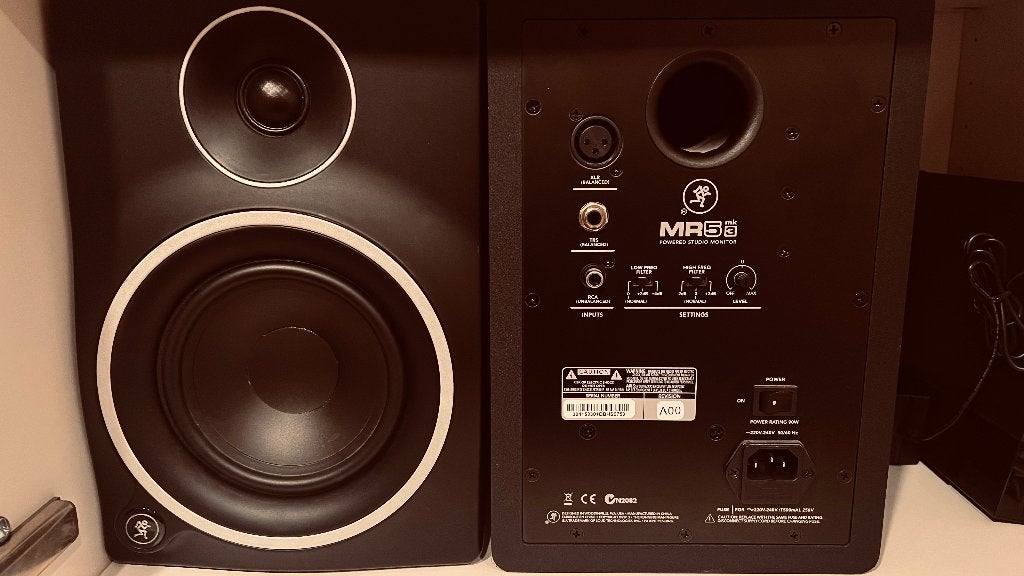 Mackie mr5 mk3 active speakers, Audio, Tv en Foto, Luidsprekerboxen, Studiomonitor, Zo goed als nieuw, Minder dan 60 watt, Ophalen