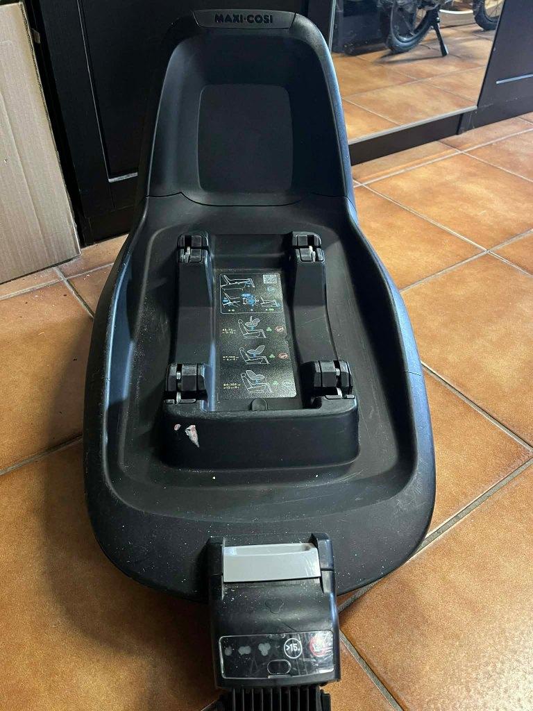 isofix 2 way fix, Kinderen en Baby's, Autostoeltjes, Ophalen, Gebruikt, Maxi-Cosi, Isofix