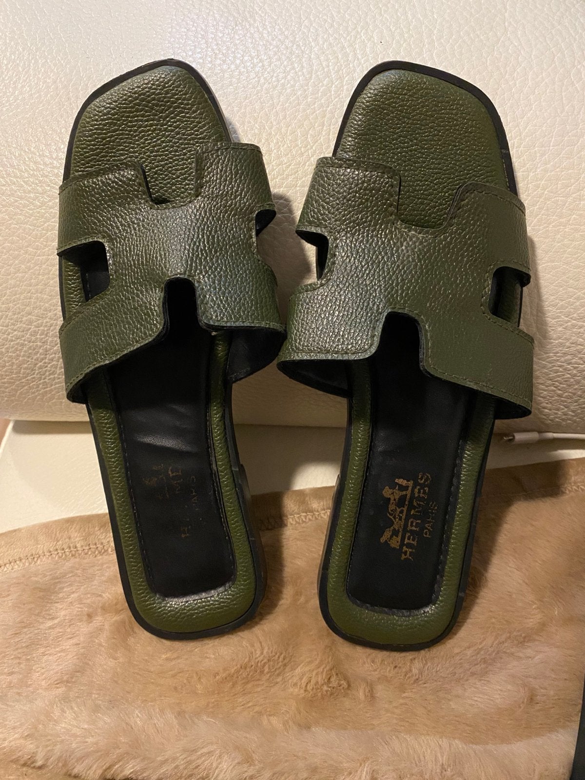Slippers, Ophalen, Zo goed als nieuw, Slippers