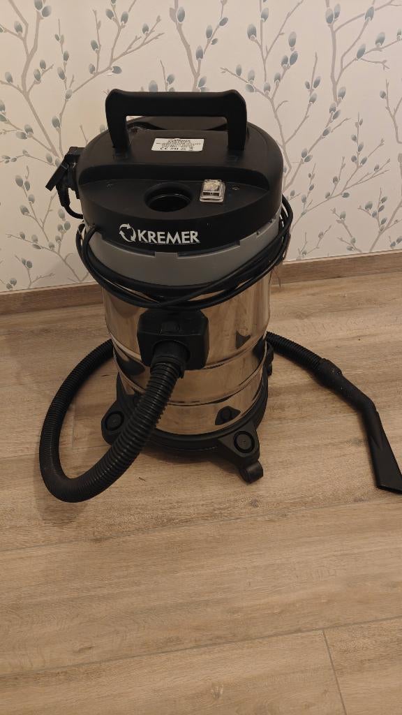 Kremer KR-30LE  Wet/Dry Vacuum Cleaner, Enlèvement ou Envoi, Comme neuf, Autres types