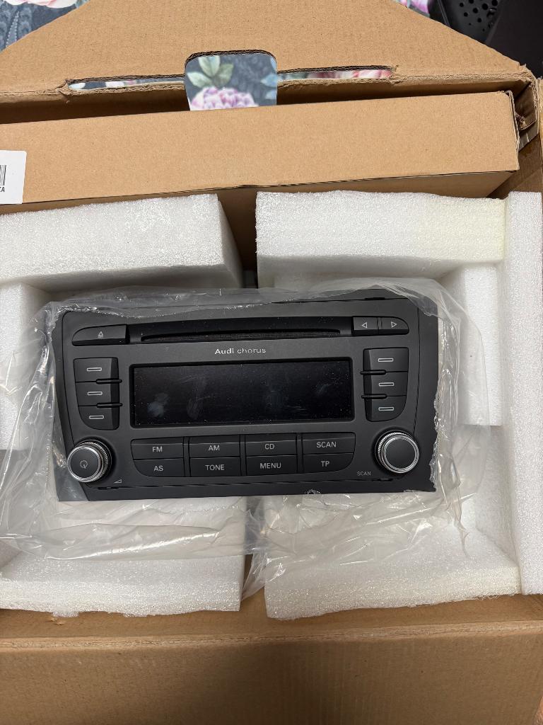 autoradio d'origine Audi Chorus pour A3, A4 ou TT., Enlèvement, Audi