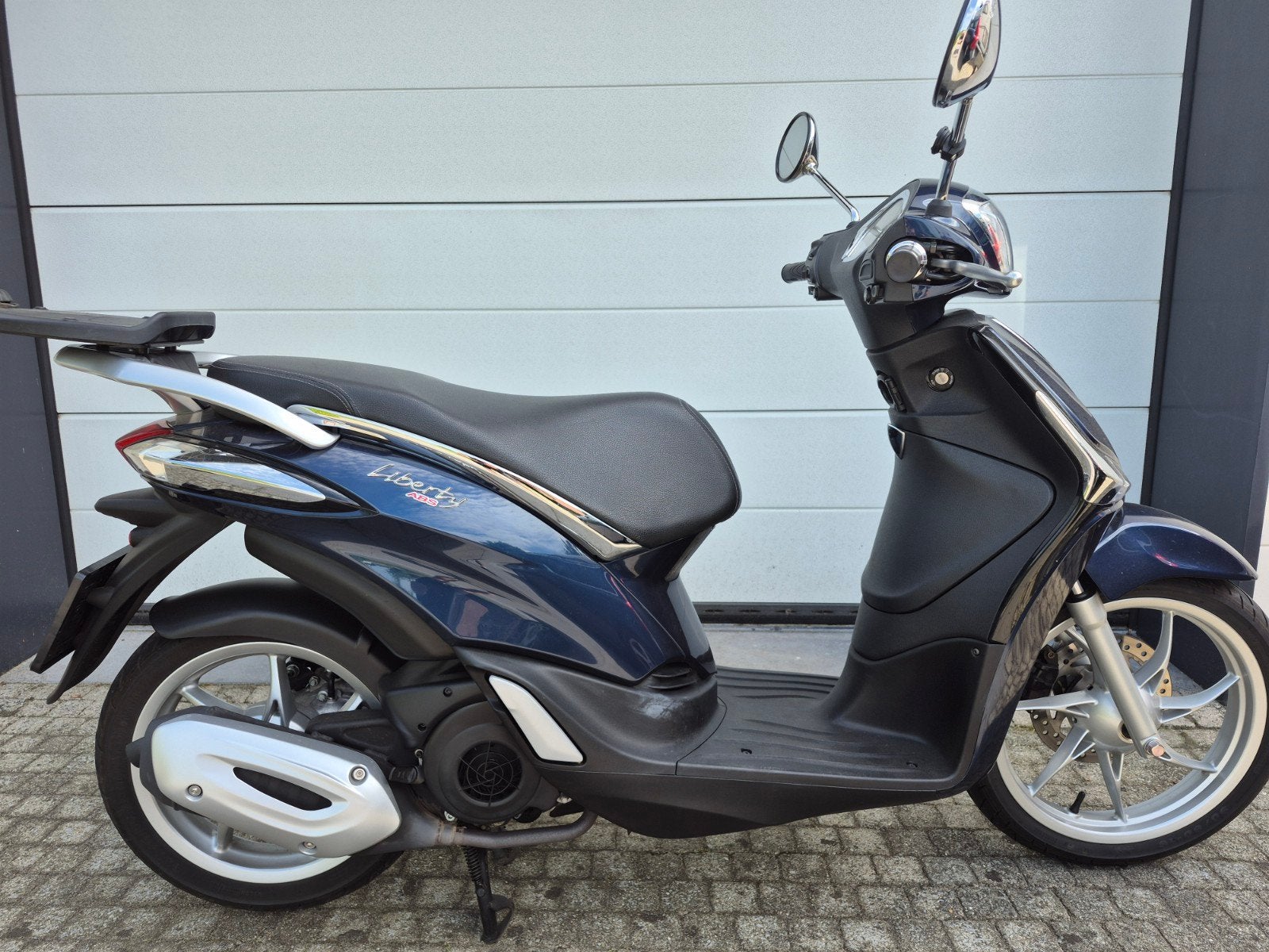 scooter 125cc piaggio, Ophalen, Overige modellen, 125 cc, Zo goed als nieuw