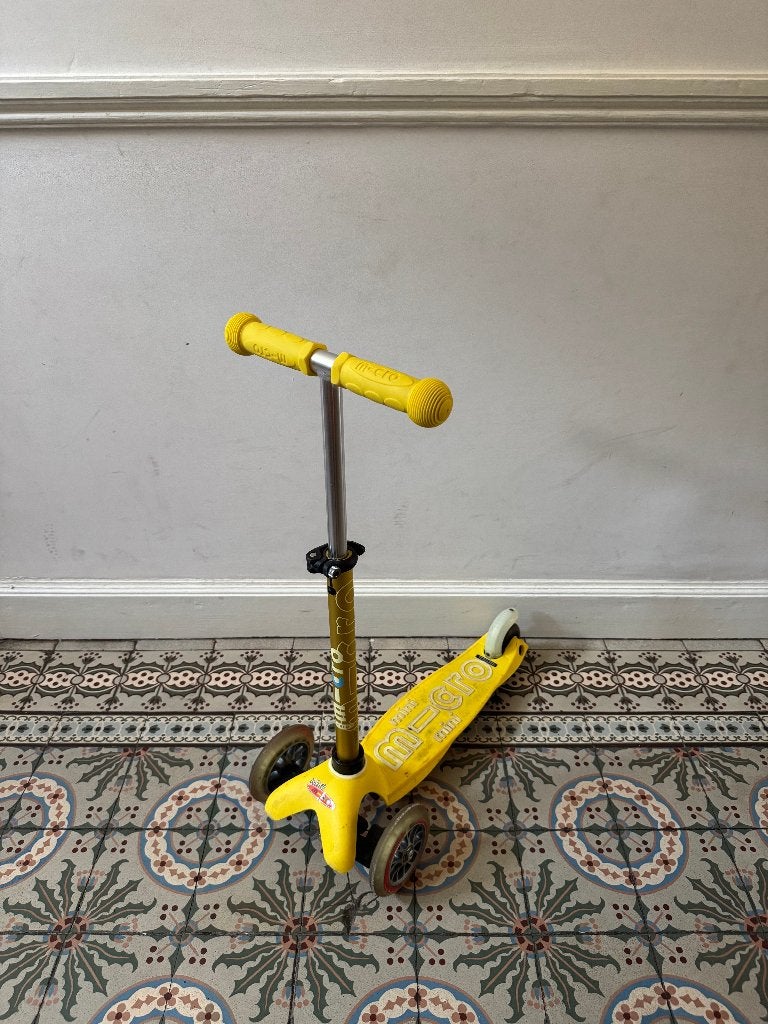 Trottinette Micro Mini Jaune – Très bon état, Enlèvement, Utilisé, Step simple, Micro