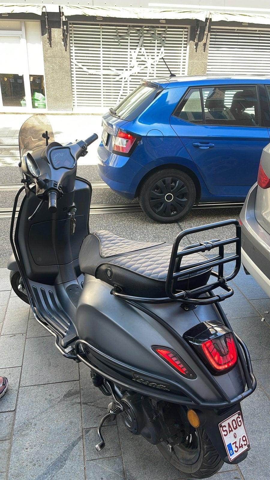 Vespa sprint 80cc | A klasse spotprijs, Fietsen en Brommers, Scooters | Vespa, Ophalen, Zo goed als nieuw