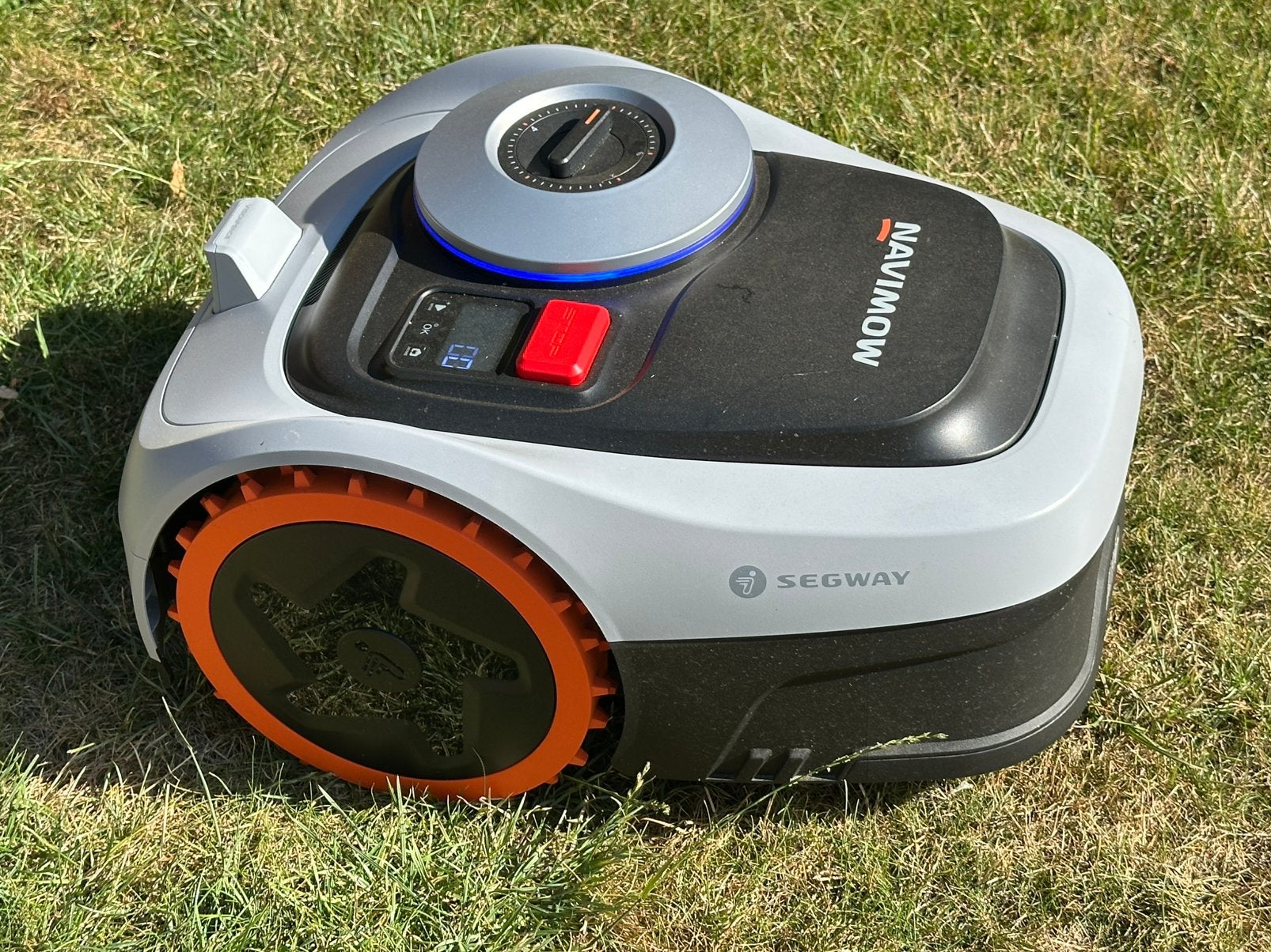 Segway Navimow I205, Ophalen, Zo goed als nieuw, Minder dan 20 cm, Met regensensor