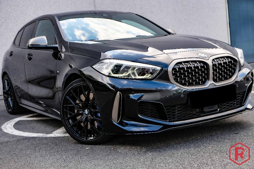 BMW M135i Harman Kardon ACC Head-up Historiek, Auto's, BMW, Automaat, 1 Reeks, 4 cilinders, Zwart
