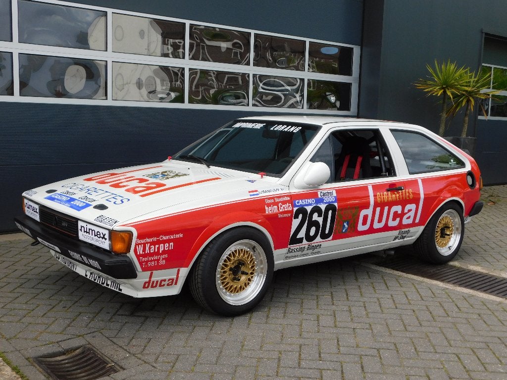Volkswagen Scirocco "Motorsport Special", Autos, Rouge, Entreprise, Boîte manuelle, Noir