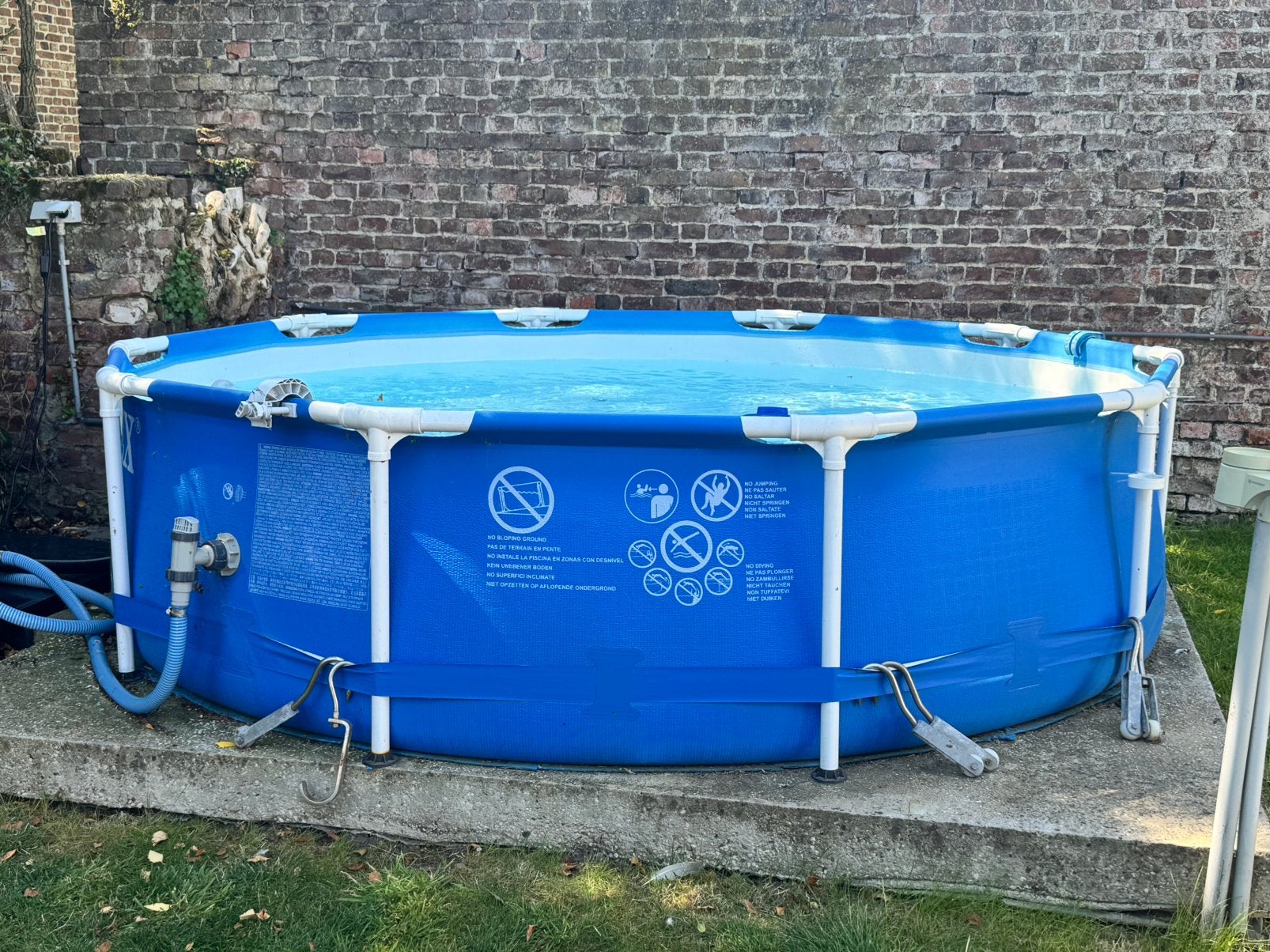 Piscine hors-sol complète avec pompe à chaleur, 200 à 400 cm, Rond, Enlèvement, Utilisé