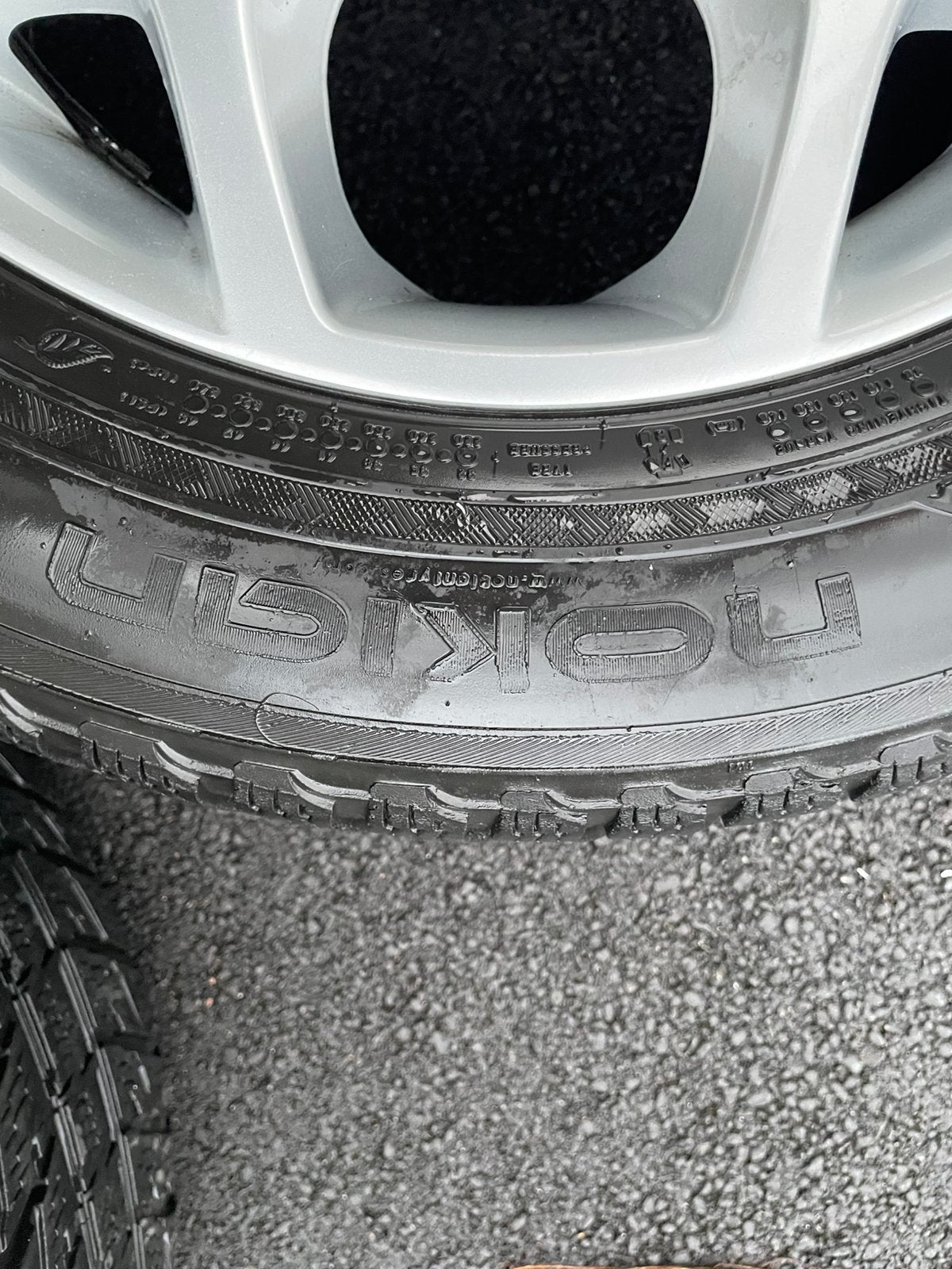 Jantes bmw + pneus hiver, Enlèvement
