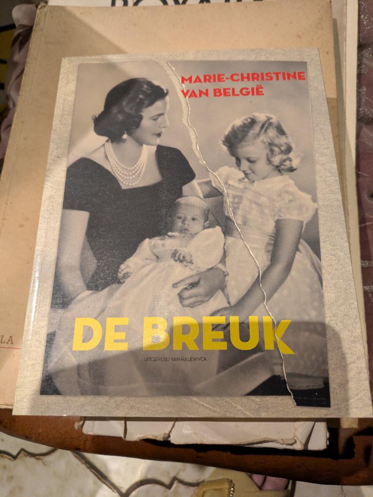 De breuk, Verzamelen, Koningshuis en Royalty, Ophalen of Verzenden, Zo goed als nieuw, Tijdschrift of Boek