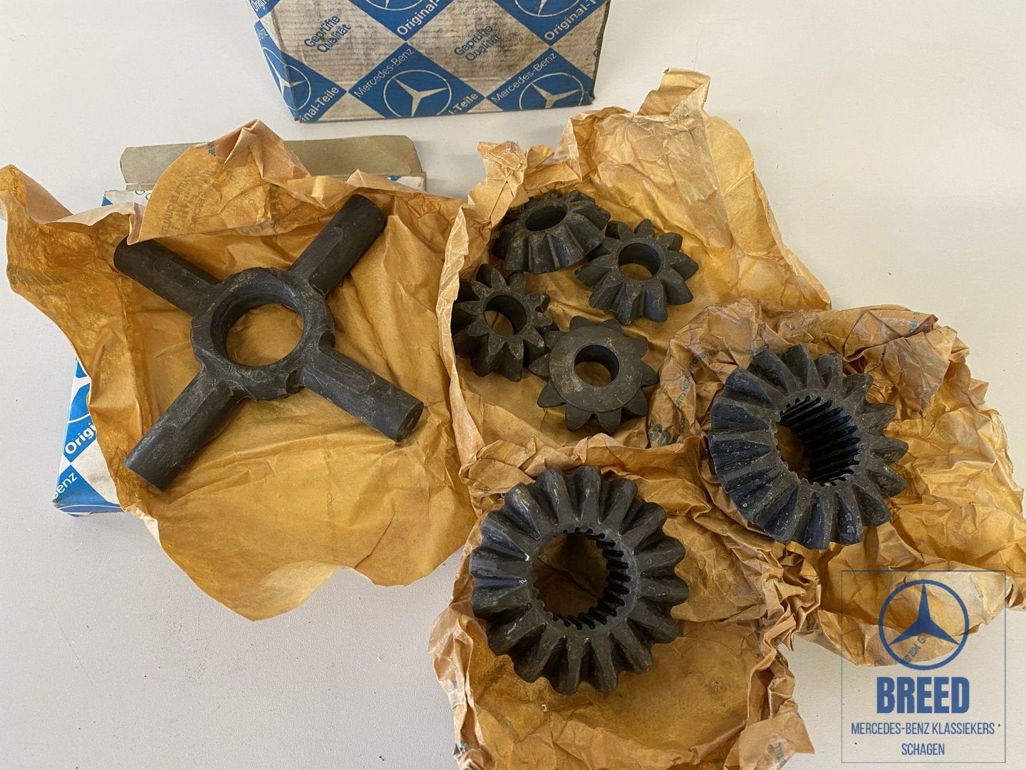 NOS tandwielset differentieel voor Mercedes-Benz T2 309 310, Neuf, -, -, Enlèvement ou Envoi