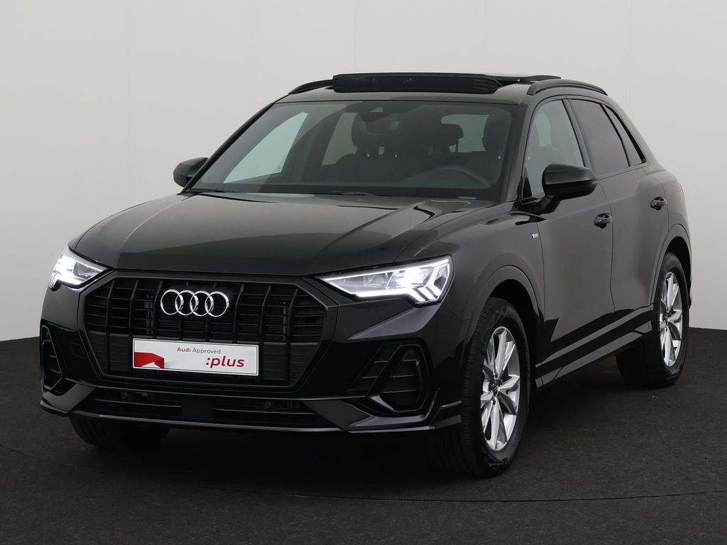 Audi Q3 Q3 35 TFSI Business Edition S line S tronic, Auto's, Audi, Automaat, Zwart, 151 g/km, SUV of Terreinwagen