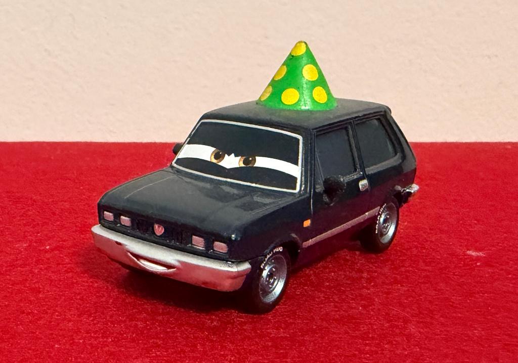 DISNEY CARS Alexander Hugo met DieCast Hoed 1:55, Ophalen of Verzenden, Nieuw, Auto