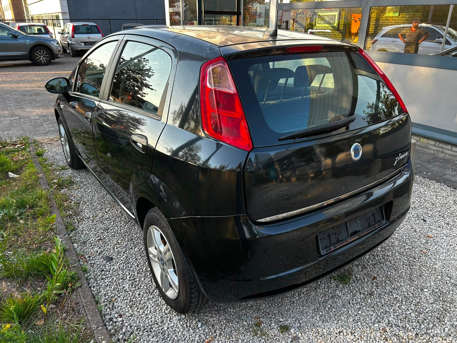 Volkswagen golf 5 benzine met keuring verkoop, Auto's, Voorwielaandrijving, 4 deurs, Stof, Zwart