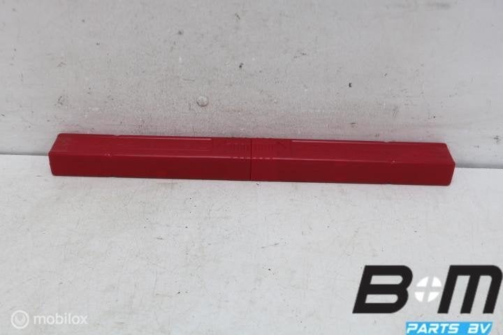 Gevarendriehoek Audi A3 8V 8T0860251, Utilisé