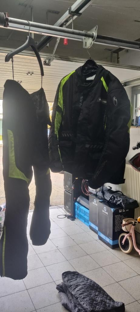 Complete Richa Motoroutfit (Jas + Broek) - Topst, Motoren, Kleding | Motorkleding, Jas | leer, Ophalen