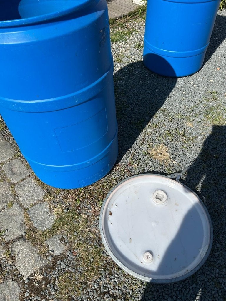 Blauwe vaten 200L, 150 litres ou plus, Enlèvement, Utilisé, Synthétique