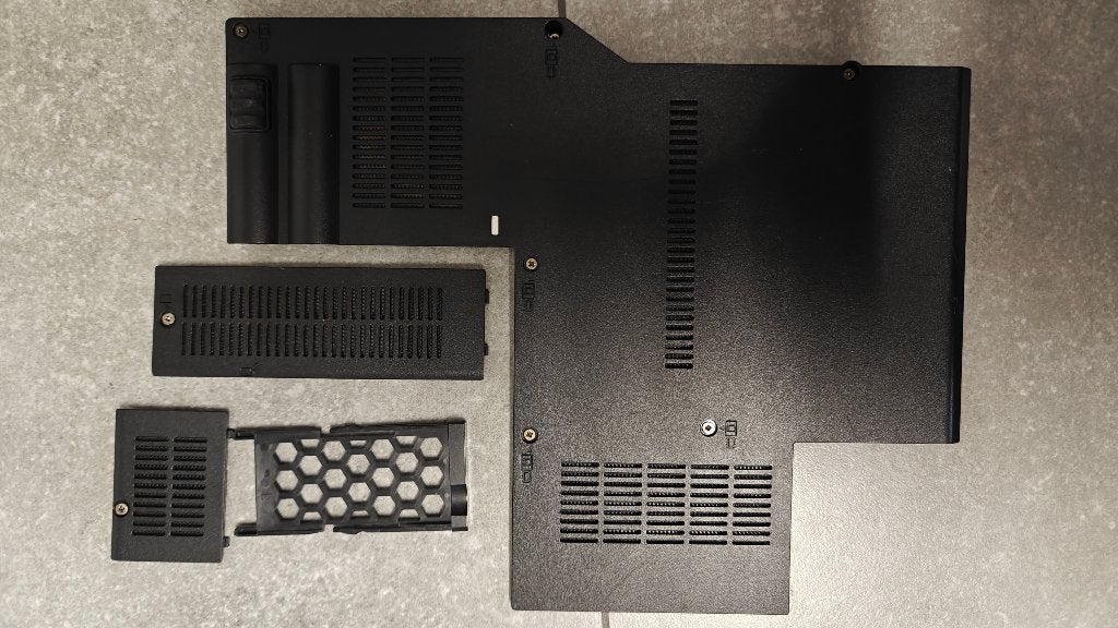 Nettoyage des pièces du Thinkpad Lenovo, Informatique & Logiciels, Enlèvement ou Envoi, Utilisé, Gaming, HDD