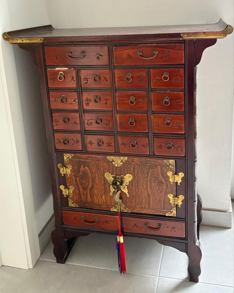 ARMOIRE DE PHARMACIE ASIATIQUE ANTIQUE, Enlèvement
