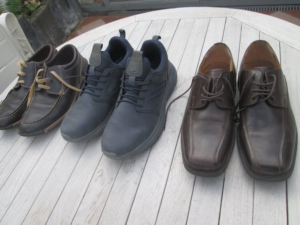 3 paar herenschoenen maten 43/44 zie fotos, Kleding | Heren, Ophalen, Blauw, Sportschoenen, Zo goed als nieuw