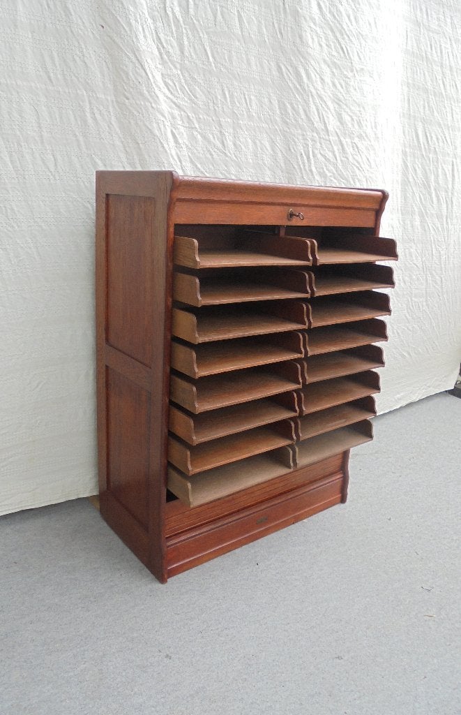 armoire à volets, armoire à musique, commode, classeur, Enlèvement ou Envoi