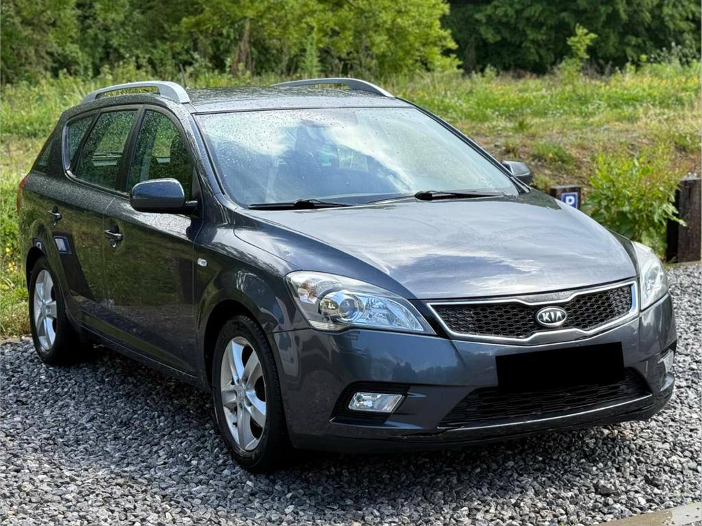 KIA ceed sw 2012 1.6 Diesel euro5 210.000klm, Autos, Kia, Bluetooth, Achat, Entreprise, Diesel