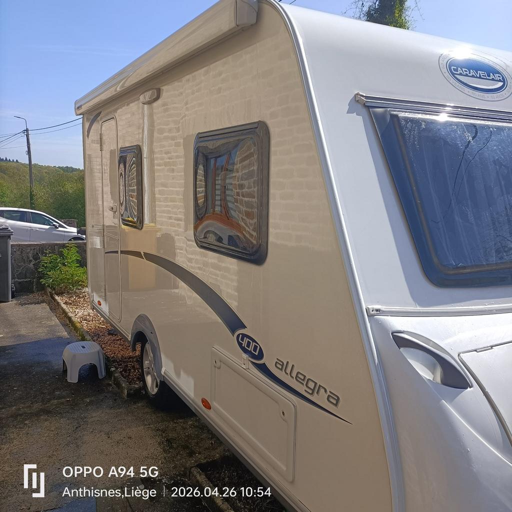 Caravane occasion, 4 à 5 mètres, 750 - 1000 kg, Particulier, Siège standard