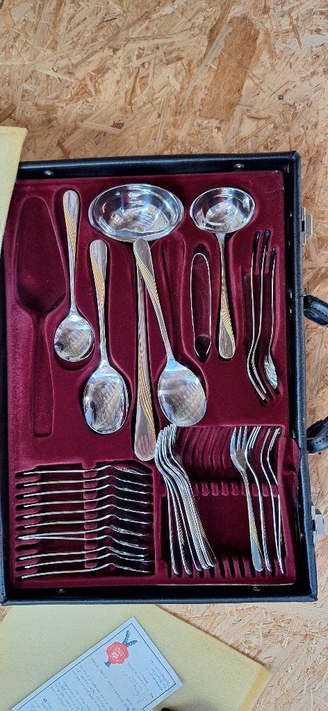 bestekkoffer, Huis en Inrichting, Keuken | Bestek, Ophalen, Nieuw, Bestekset, Overige typen