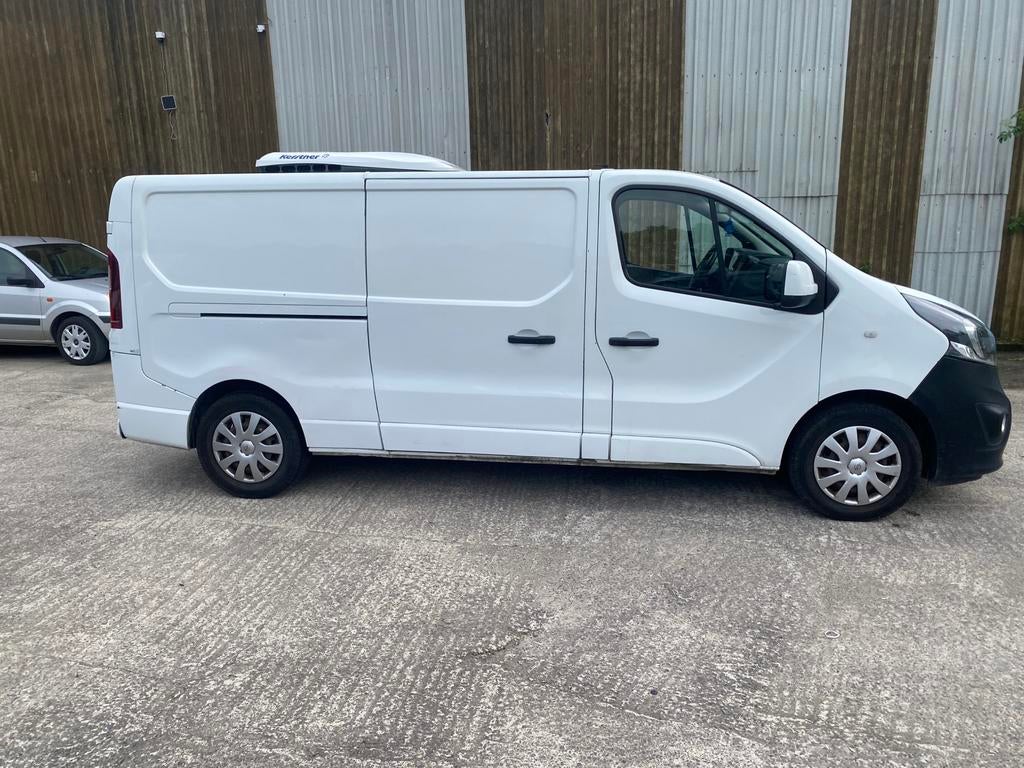 Opel Vivaro koeling airconditioning, Auto's, Bedrijf, 5 deurs, Airconditioning, Te koop